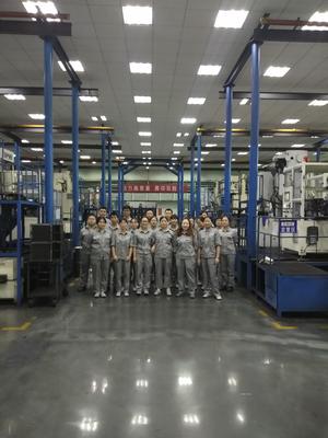 努力的你,會遇見更好的自己--記株硬鉆頭合金事業(yè)部壓制班的女工們硬質合金-有色金屬新聞