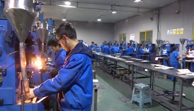 【推動民營經濟高質量發(fā)展】中鉑硬質合金:提升產品質量 力爭行業(yè)領先