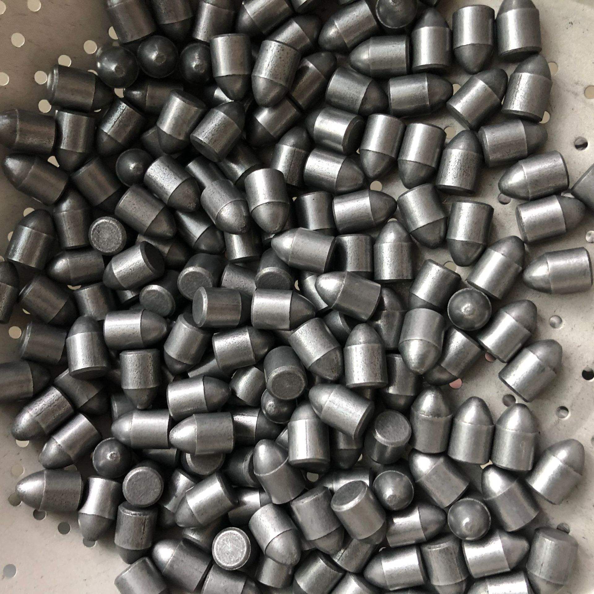 鎢鋼合金頭特質(zhì)汽車敲碎玻璃錘 專業(yè)五金工具批發(fā)與零售解析